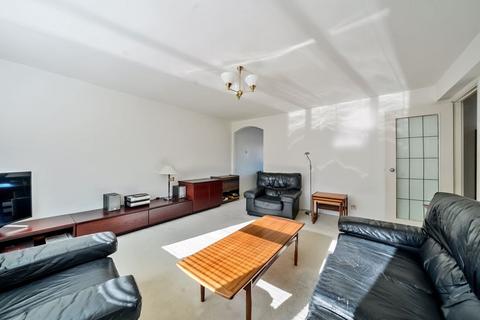 2 bedroom apartment for sale, Chenies Close, Tunbridge Wells