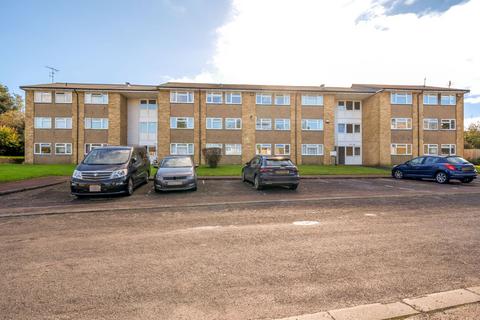 Chenies Close, Tunbridge Wells, TN2