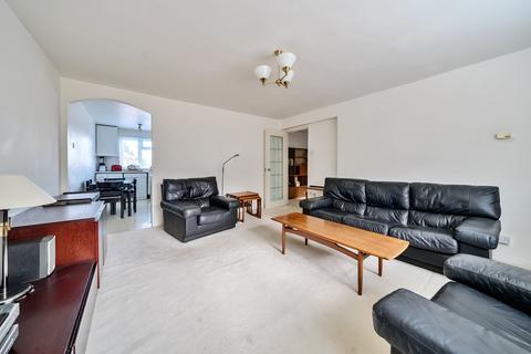 undefined, Chenies Close, Tunbridge Wells, TN2