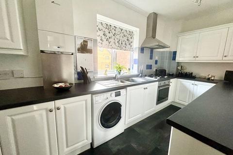 undefined, GROSVENOR CRESCENT, GRIMSBY
