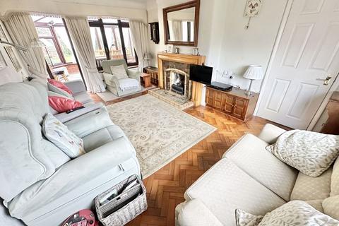 3 bedroom detached house for sale, Hillcrest Road, Little Sutton