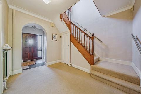 4 bedroom detached house for sale, Whitgift Avenue, South Croydon