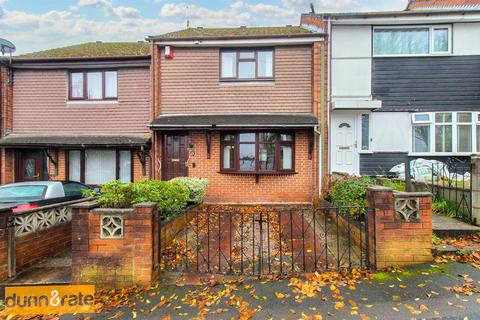 2 bedroom townhouse for sale, Larksfield Road, Stoke-On-Trent ST6