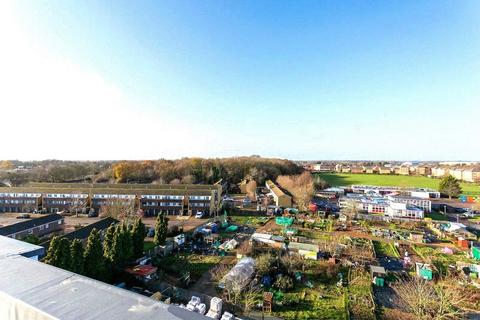 2 bedroom apartment for sale, Yeatman Court, Cherry Tree Road, Watford, Hertfordshire, WD24