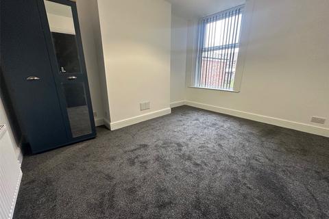 1 bedroom terraced house to rent, Cole Street, PRENTON CH43