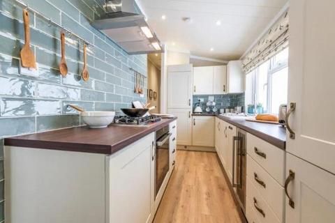 2 bedroom lodge for sale, Pickering York