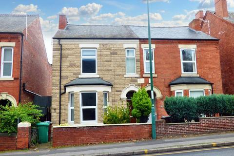 3 bedroom semi-detached house to rent, 130 Nottingham Road, Nottingham, NG7 7AH