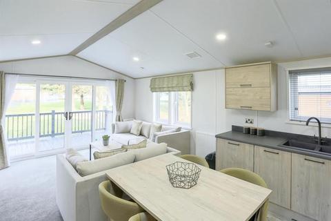 2 bedroom lodge for sale, Pickering York