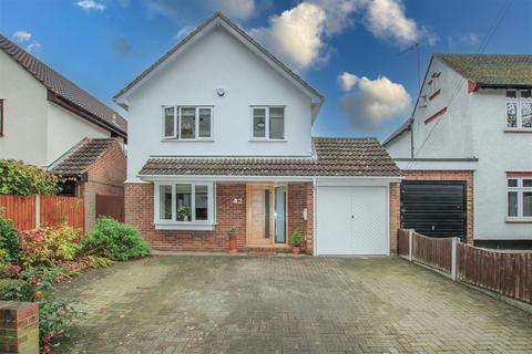 4 bedroom detached house for sale, Hartswood Road, Warley, Brentwood