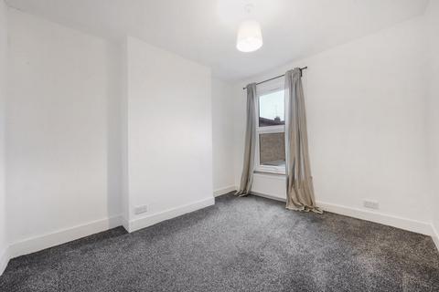 4 bedroom house to rent, Roding Road, E5