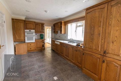 375 Drayton High Road, Hellesdon, Norwich, NR6 5BG