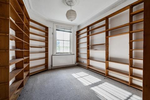 70 Gascony Avenue, London, NW6 4NE