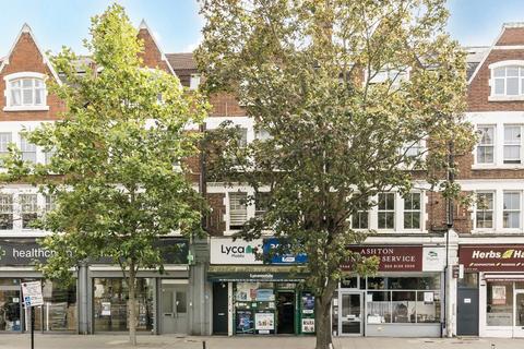 2 bedroom flat for sale, Station Parade, London SW12