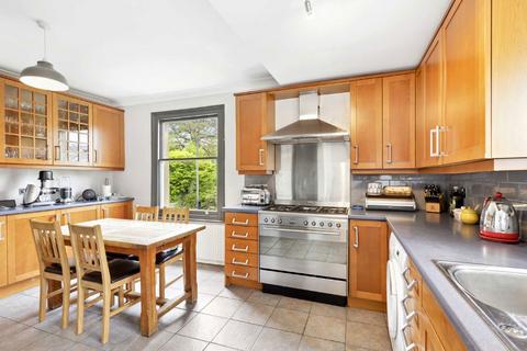 4 bedroom maisonette for sale, Emmanuel Road, London SW12