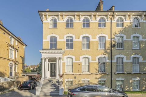 1 bedroom flat for sale, Nightingale Lane, London SW12