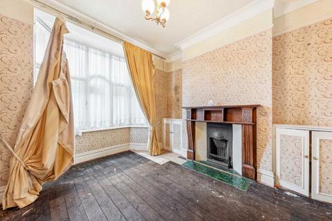 4 bedroom house for sale, Eatonville Road, London SW17