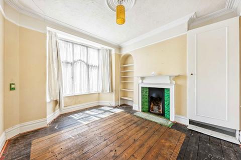 4 bedroom house for sale, Eatonville Road, London SW17