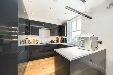 2 bedroom flat for sale, Ramsden Road, London SW12