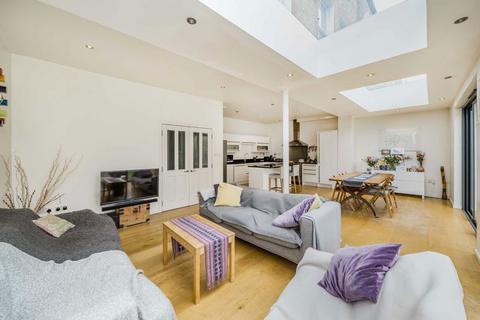 6 bedroom house for sale, Hillbury Road, London SW17