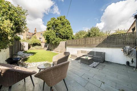 5 bedroom house for sale, Calbourne Road, London SW12