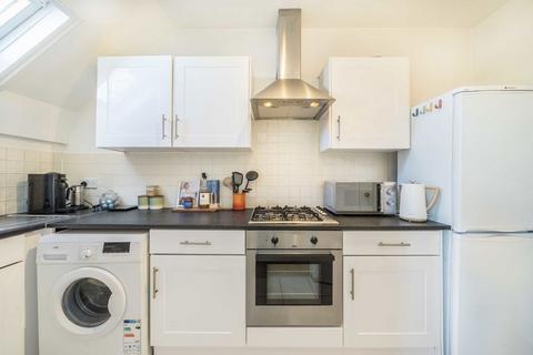 1 bedroom flat to rent, Sternhold Avenue, London SW2