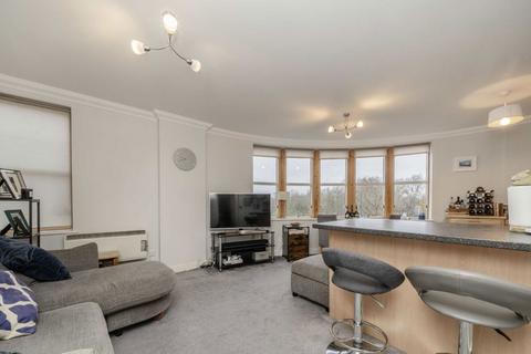 2 bedroom flat for sale, Maud Chadburn Place, London SW4