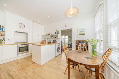 3 bedroom house for sale, Strathleven Road, London SW2