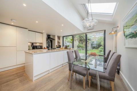 4 bedroom semi-detached house for sale, Mordaunt Street, London SW9