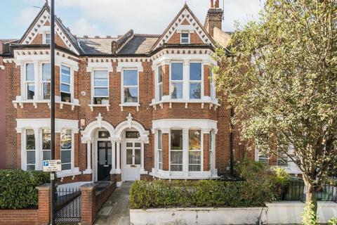 3 bedroom flat for sale, Cautley Avenue, London SW4