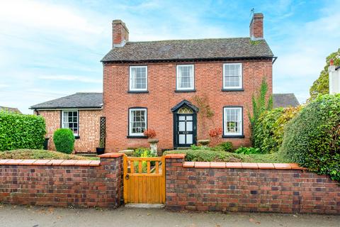 4 bedroom detached house for sale, Worcester WR5