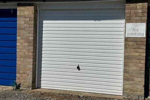 Garage to rent, Otham Close, Canterbury, Kent