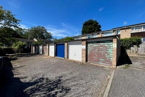 Garage to rent, Otham Close, Canterbury, Kent