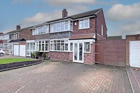 3 bedroom semi-detached house for sale, Haden Road, TIPTON, DY4 0AU