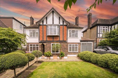 5 bedroom detached house for sale, Belltrees Grove, London SW16