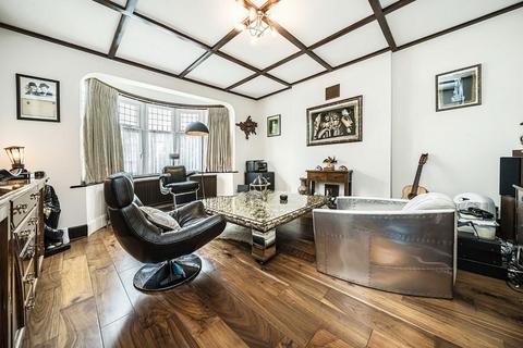 5 bedroom semi-detached house for sale, Woodbourne Avenue, London SW16