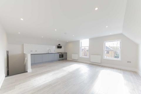 2 bedroom flat for sale, Lewin Road, London SW16