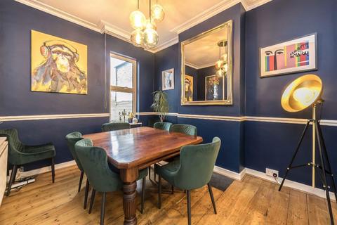 3 bedroom terraced house for sale, Hambro Road, London SW16