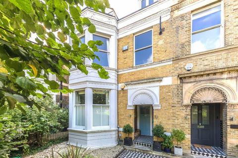 2 bedroom flat for sale, Rydal Road, London SW16