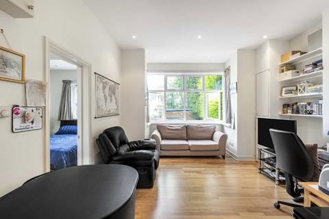 1 bedroom flat for sale, Woodbourne Avenue, London SW16