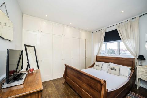 39 Fieldend Road, London, SW16 5SR