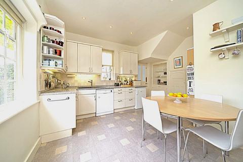 5 bedroom detached house for sale, Abbotswood Road, London SW16