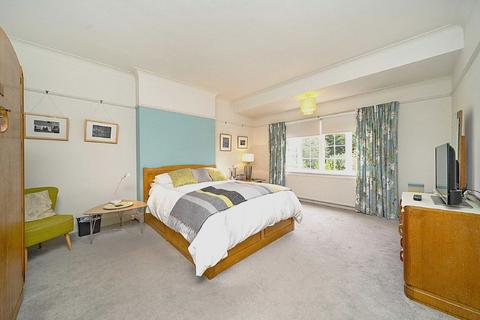 37 Abbotswood Road, London, SW16 1AJ