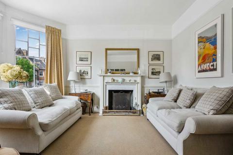 6 bedroom semi-detached house for sale, Kirkstall Road, London SW2