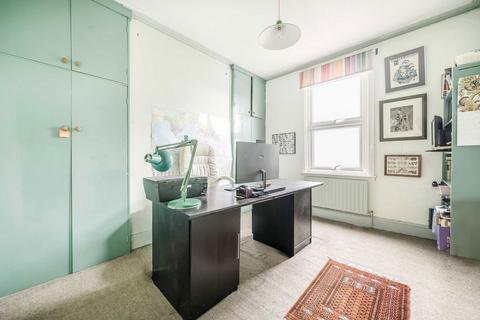 4 bedroom house for sale, Angles Road, London SW16