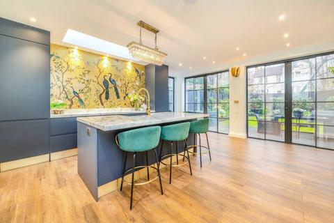 5 bedroom semi-detached house for sale, Lanercost Road, London SW2