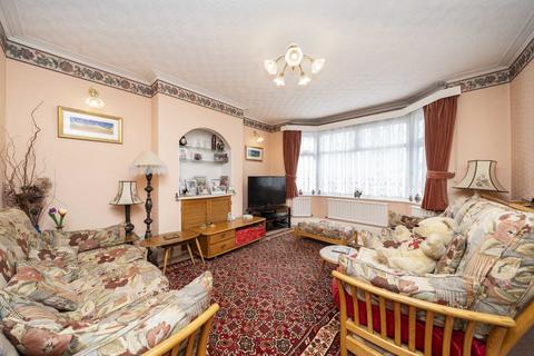 3 bedroom semi-detached house for sale, Norbury Close, London SW16