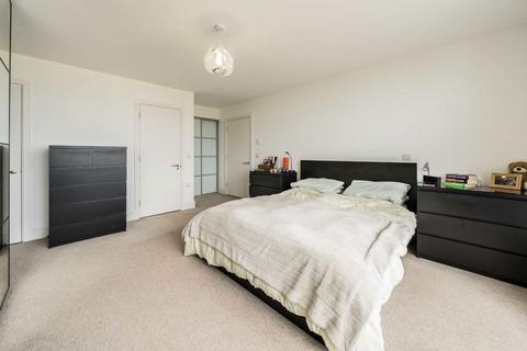 2 bedroom flat for sale, Streatham High Road, Streatham SW16