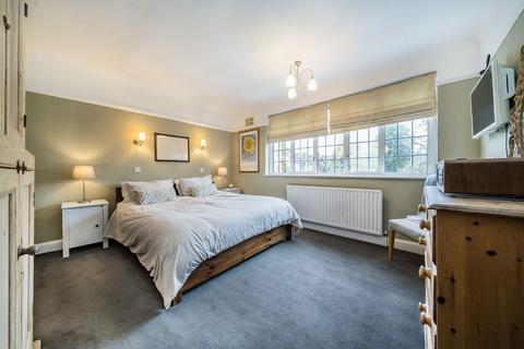 4 bedroom house for sale, St. Julian's Close, London SW16