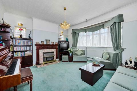 4 bedroom semi-detached house for sale, Green Lane, London SW16