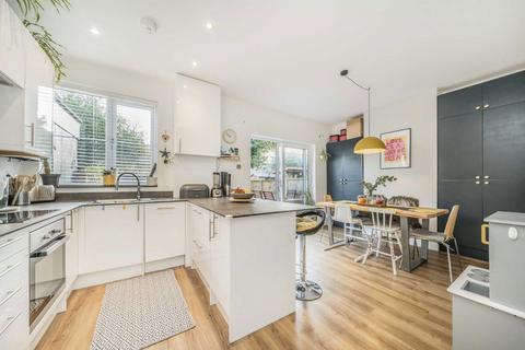 3 bedroom house for sale, Stockport Road, London SW16